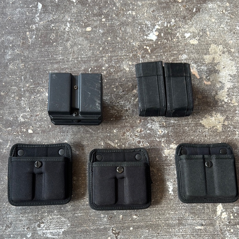 Black Tactical Mag Pouches Set for 1911